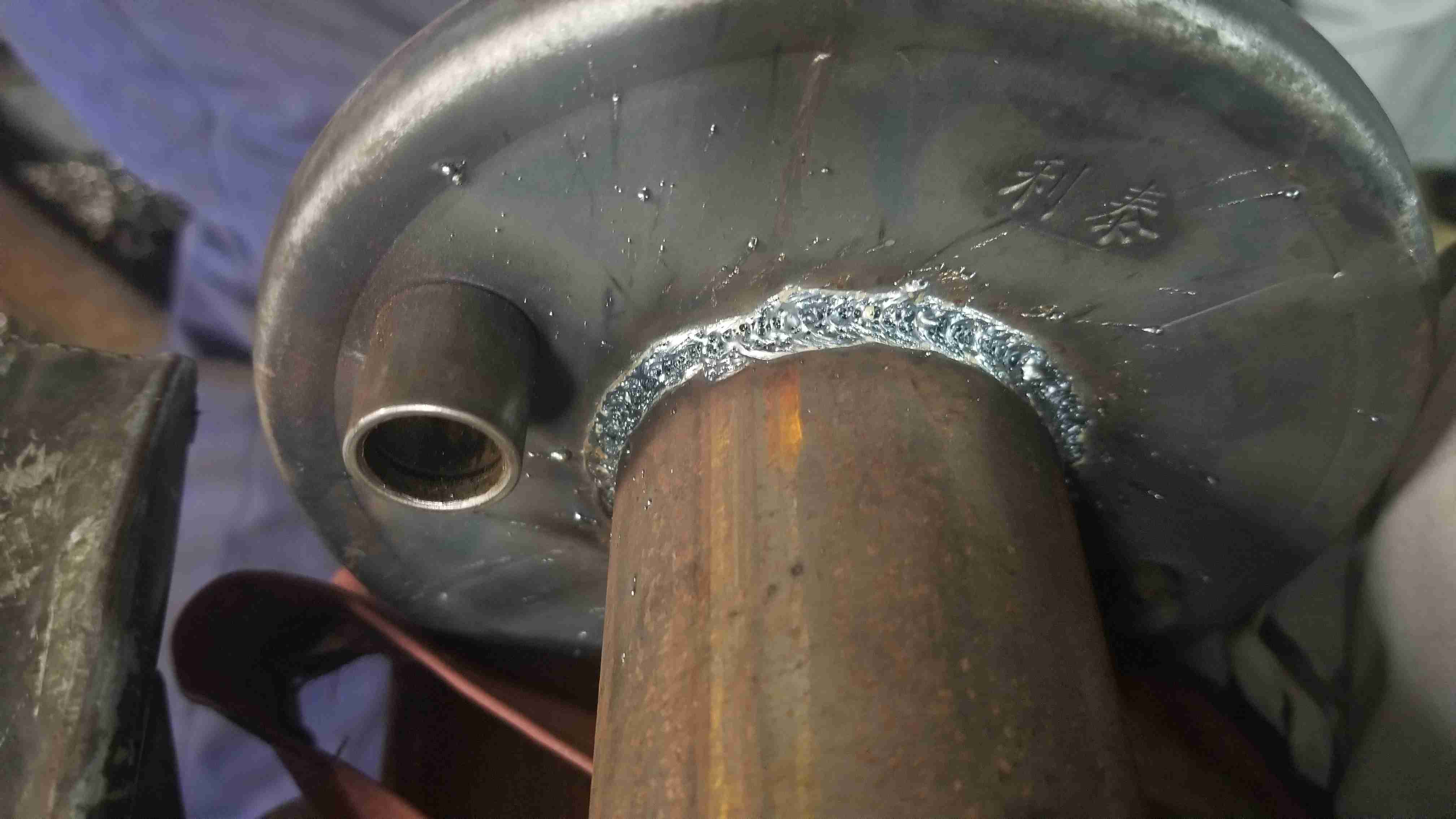 2、山東省做激光器塑料焊接機(jī)器設(shè)備生產(chǎn)廠家有什么？