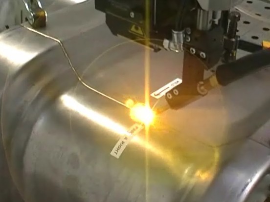 2、激光器焊接技術(shù)是利用什么原理？